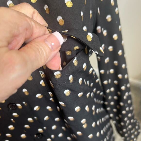 WHOWHATWEAR Size Small Women's Business Shirt Blouse Polyester - Picture 8 of 9